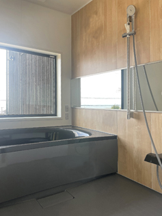 淡路島の新築住宅の浴室